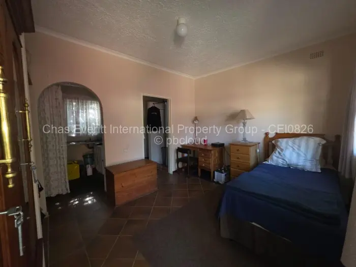 Townhouse/Cluster for Sale in Suburbs, Bulawayo