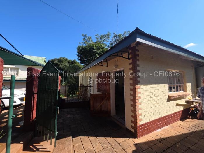 Townhouse/Cluster for Sale in Suburbs, Bulawayo