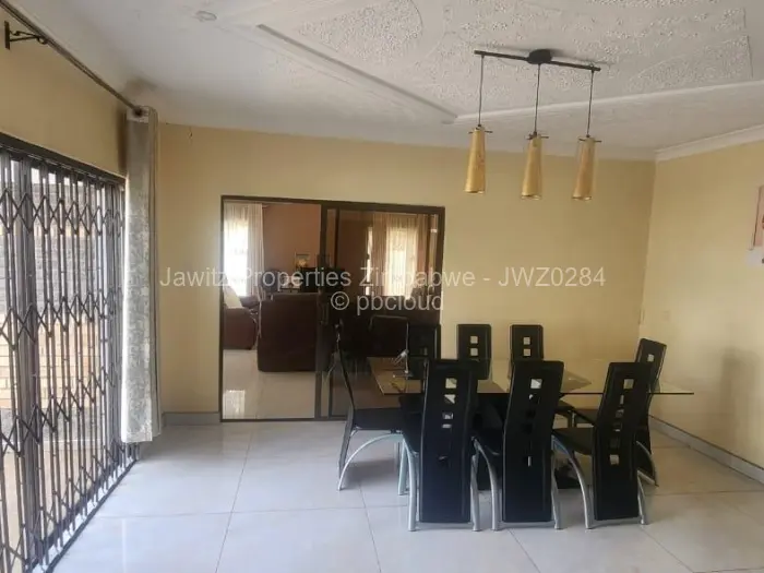 5 Bedroom House for Sale in Sandton Park, Harare