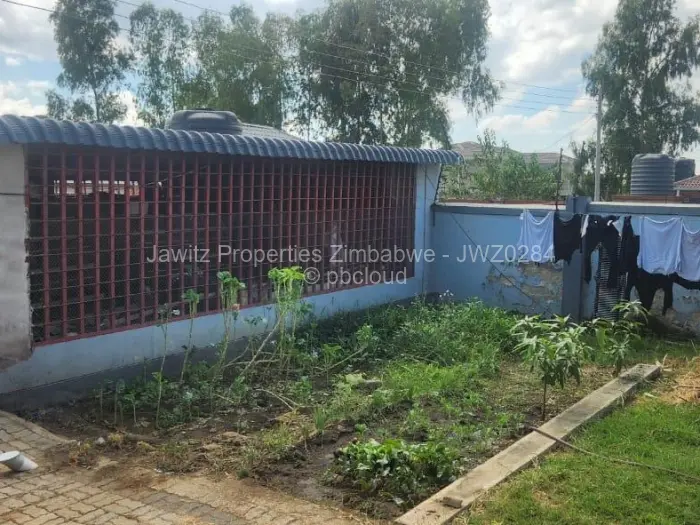 5 Bedroom House for Sale in Sandton Park, Harare