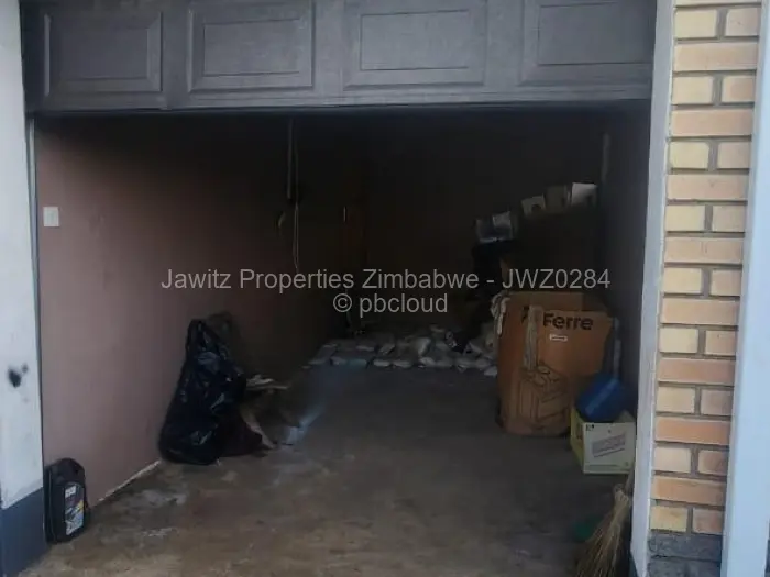 5 Bedroom House for Sale in Sandton Park, Harare