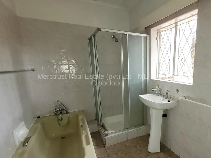 4 Bedroom House for Sale in Greencroft, Harare