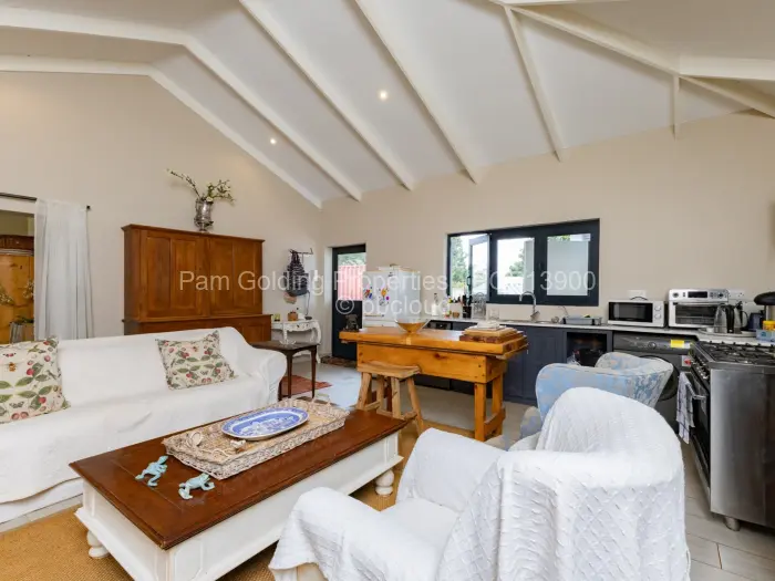 4 Bedroom House for Sale in Borrowdale, Harare