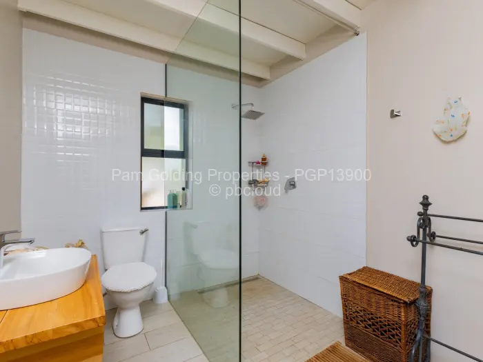 4 Bedroom House for Sale in Borrowdale, Harare