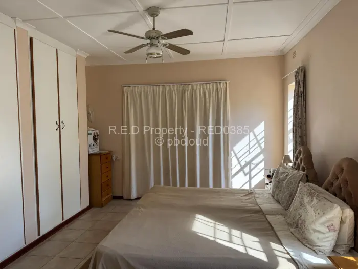 Townhouse/Cluster for Sale in Suburbs, Bulawayo