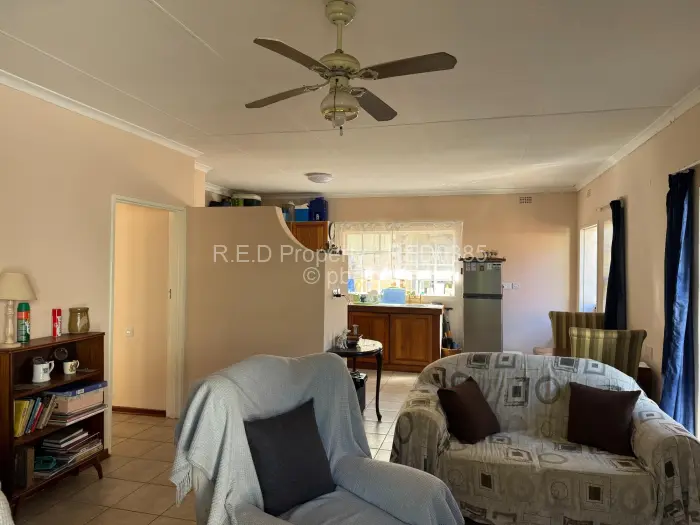 Townhouse/Cluster for Sale in Suburbs, Bulawayo