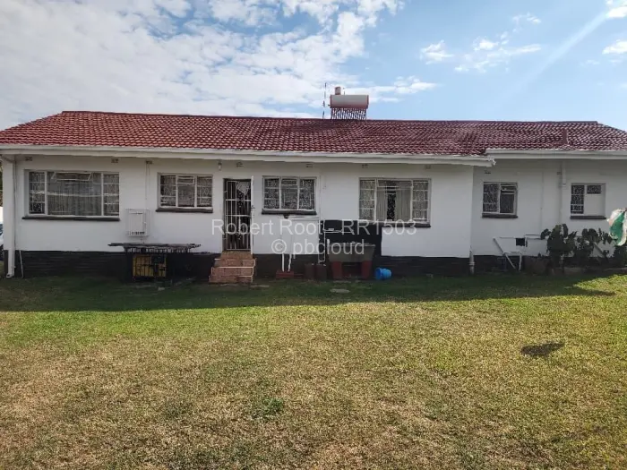 4 Bedroom House to Rent in Sunridge, Harare
