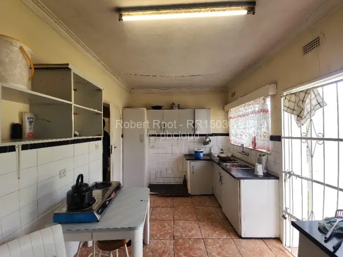 4 Bedroom House to Rent in Sunridge, Harare