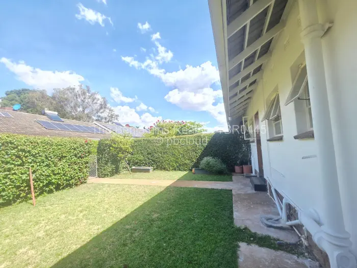 2 Bedroom Cottage/Garden Flat to Rent in Avondale, Harare