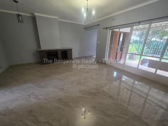 2 Bedroom Cottage/Garden Flat to Rent in Avondale, Harare