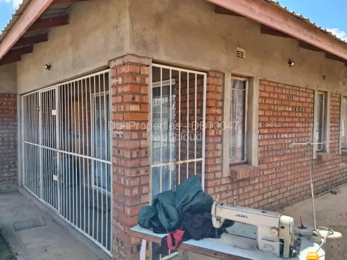 4 Bedroom House for Sale in Southview Park, Harare
