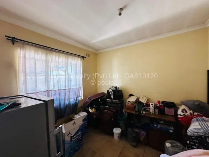 3 Bedroom House to Rent in Highfield, Harare