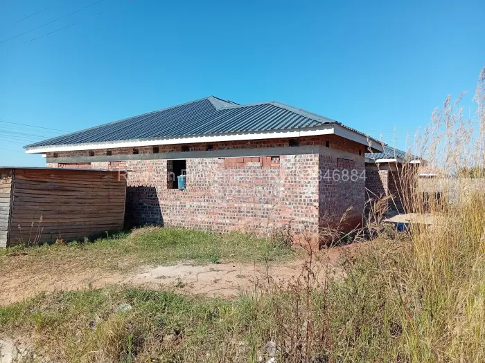 4 Bedroom House for Sale in Ruwa, Ruwa