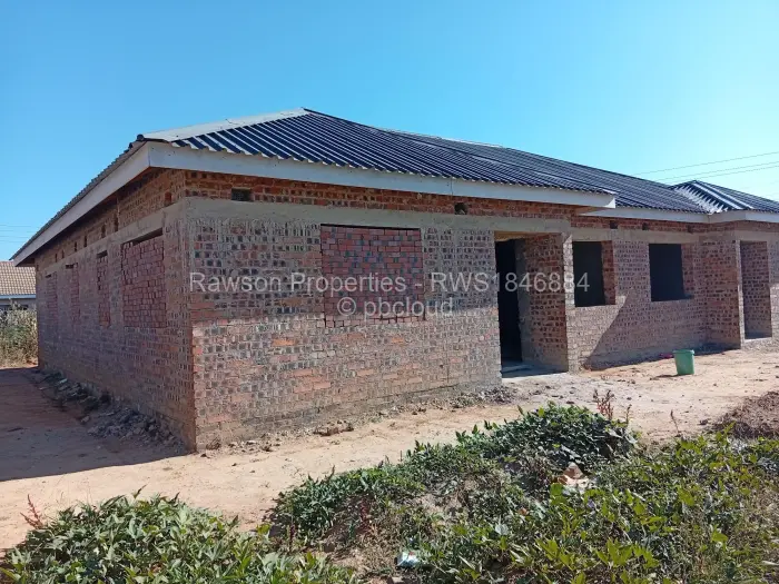 4 Bedroom House for Sale in Ruwa, Ruwa