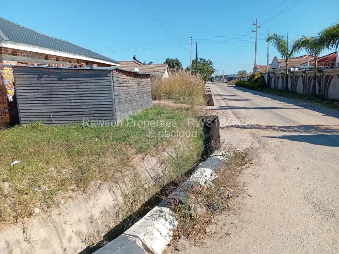 4 Bedroom House for Sale in Ruwa, Ruwa