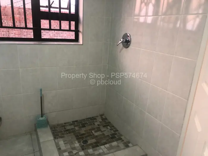 4 Bedroom House to Rent in Rockview, Harare