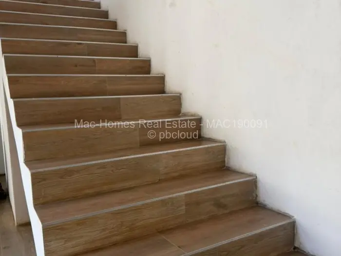 6 Bedroom House for Sale in Shawasha Hills, Harare