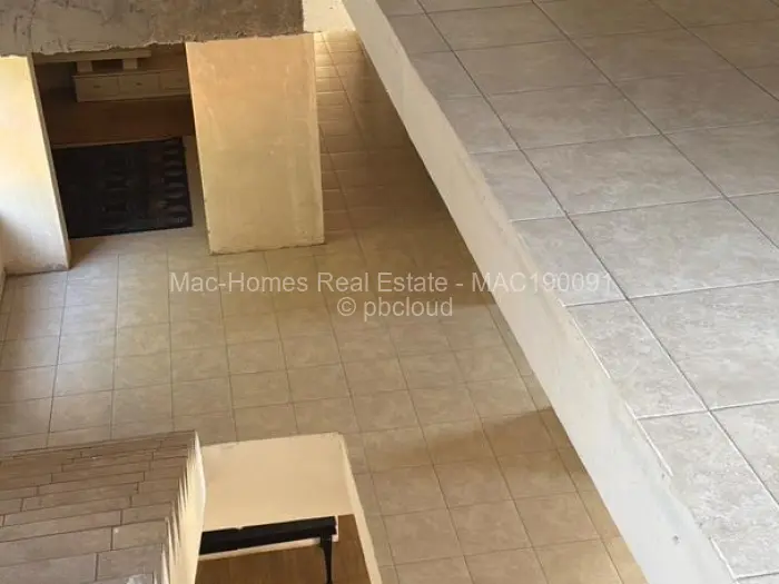 6 Bedroom House for Sale in Shawasha Hills, Harare