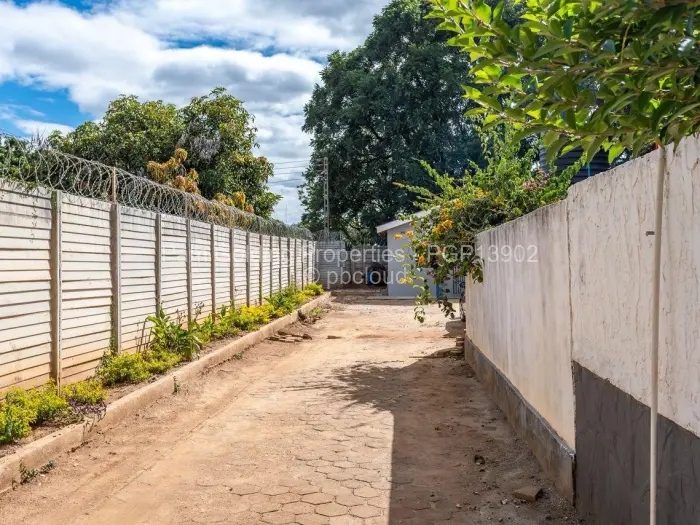 3 Bedroom House to Rent in Upper Hillside, Harare