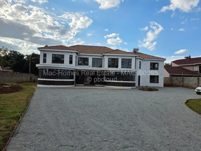 7 Bedroom House for Sale in Borrowdale West, Harare