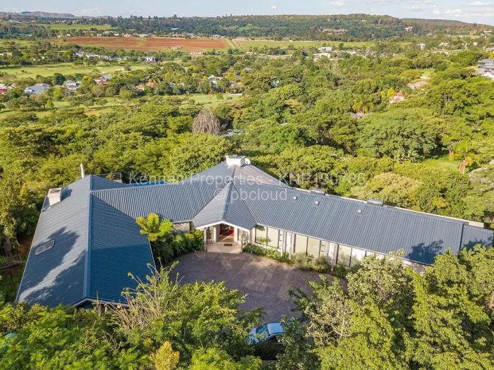 4 Bedroom House for Sale in Borrowdale Brooke, Harare