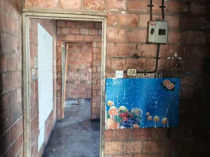 2 Bedroom House to Rent in Emakhandeni, Bulawayo