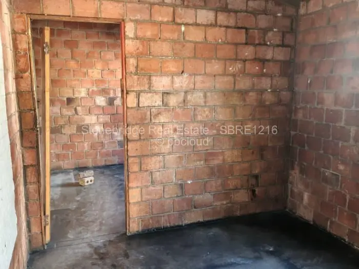 2 Bedroom House to Rent in Emakhandeni, Bulawayo