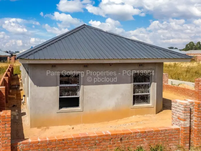 4 Bedroom House for Sale in Ruwa, Ruwa