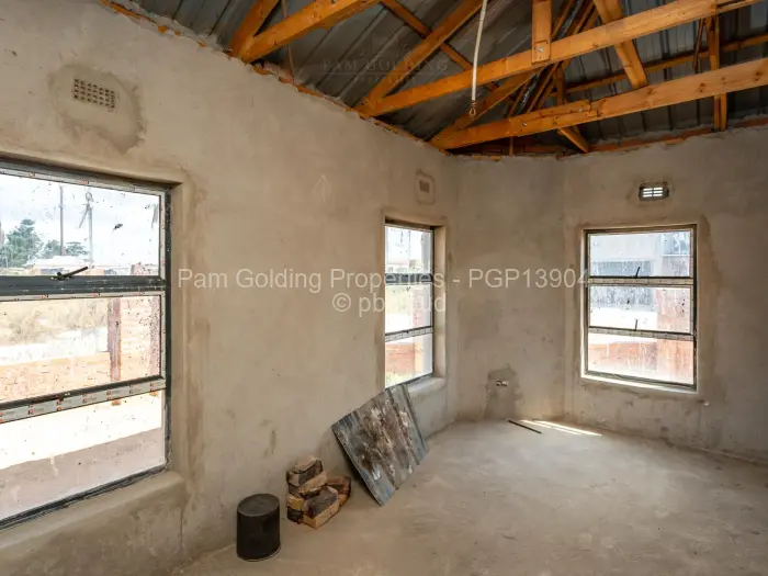 4 Bedroom House for Sale in Ruwa, Ruwa