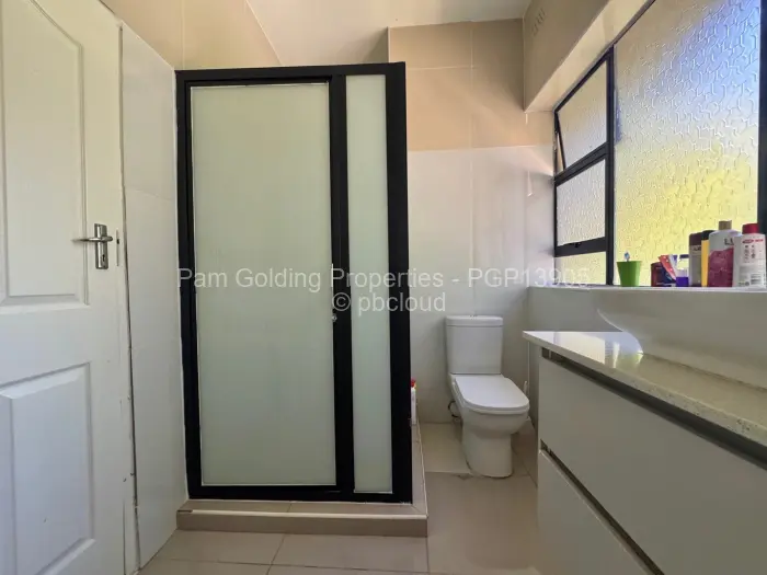 6 Bedroom House to Rent in Rolf Valley, Harare