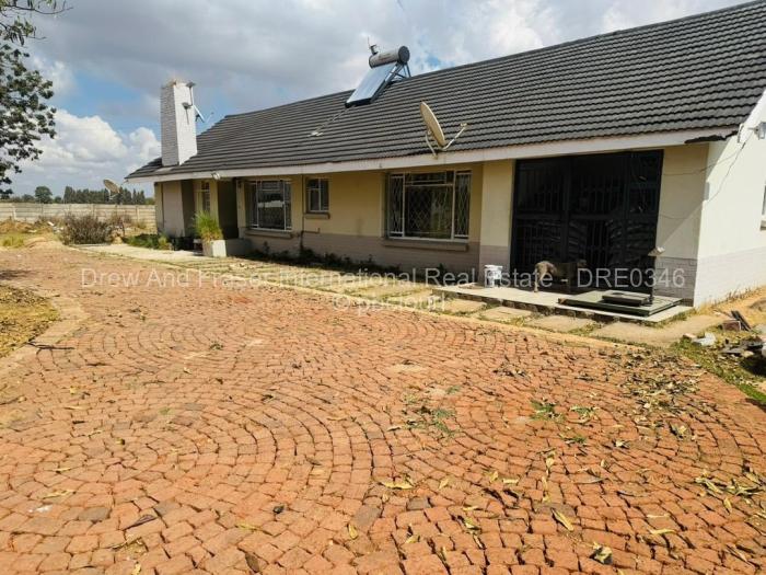 3 Bedroom House for Sale in Waterfalls, Harare