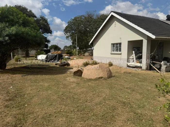 3 Bedroom House for Sale in Waterfalls, Harare