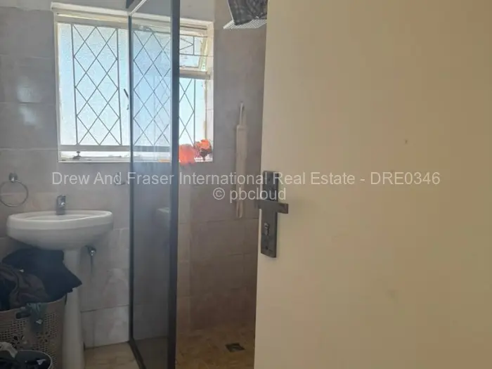 3 Bedroom House for Sale in Waterfalls, Harare