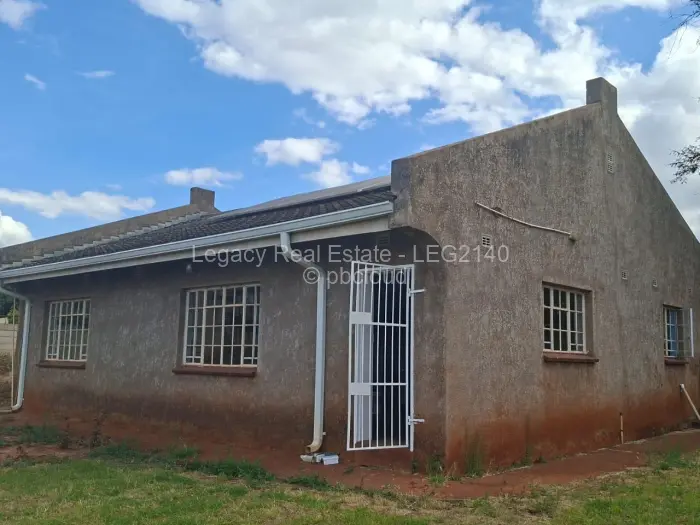 2 Bedroom Cottage/Garden Flat to Rent in Bluff Hill