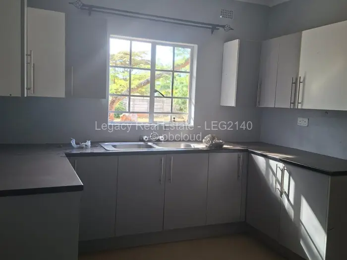 2 Bedroom Cottage/Garden Flat to Rent in Bluff Hill