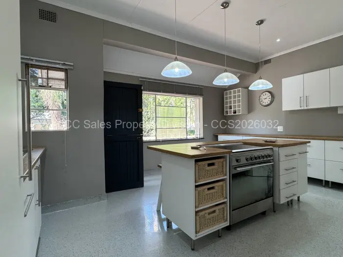 4 Bedroom House for Sale in Hillside Byo, Bulawayo