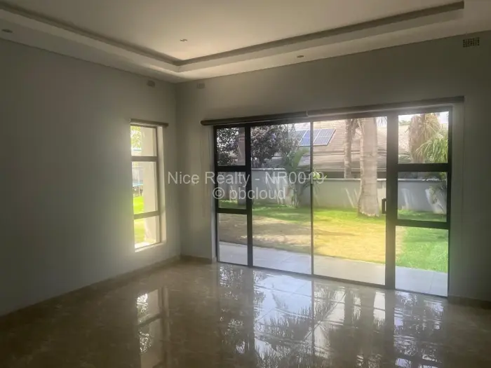 5 Bedroom House for Sale in Borrowdale Brooke, Harare