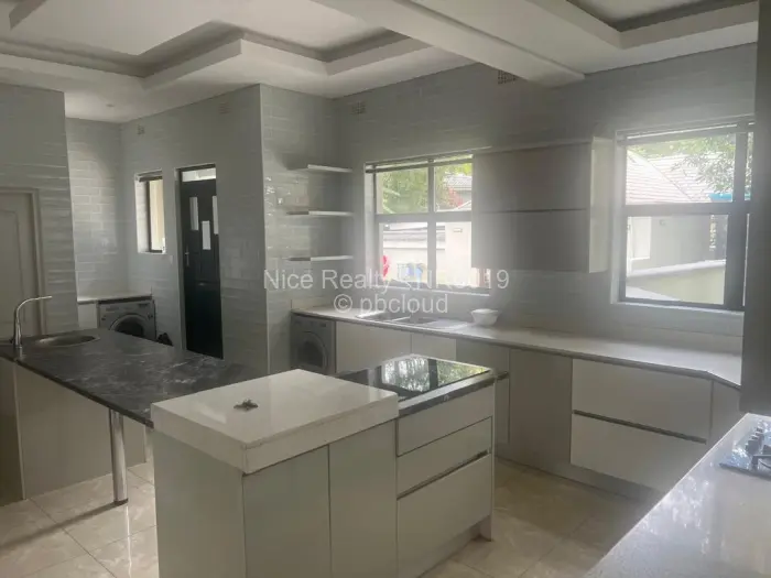 5 Bedroom House for Sale in Borrowdale Brooke, Harare
