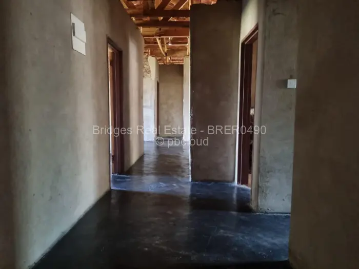 7 Bedroom House for Sale in Rydale Ridge Park, Harare
