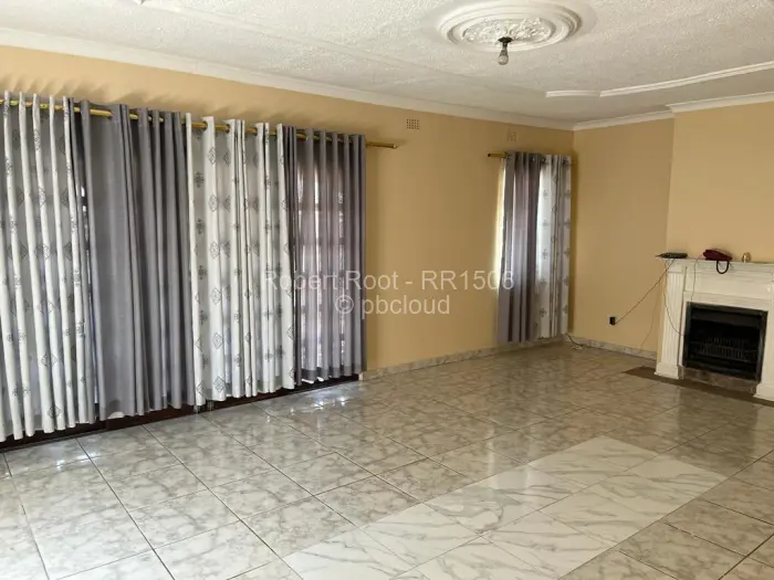 4 Bedroom House to Rent in Zimre Park, Harare