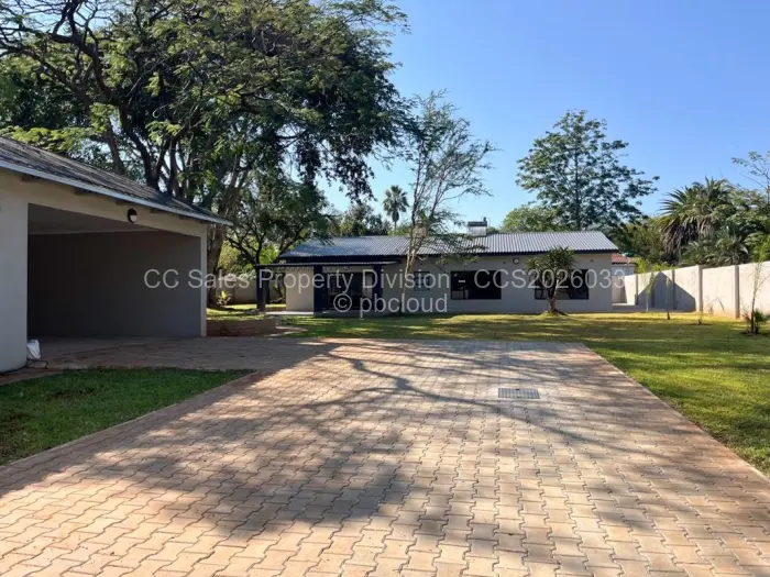 3 Bedroom House for Sale in Suburbs, Bulawayo