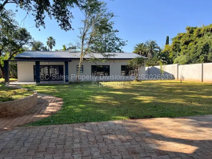 3 Bedroom House for Sale in Suburbs, Bulawayo