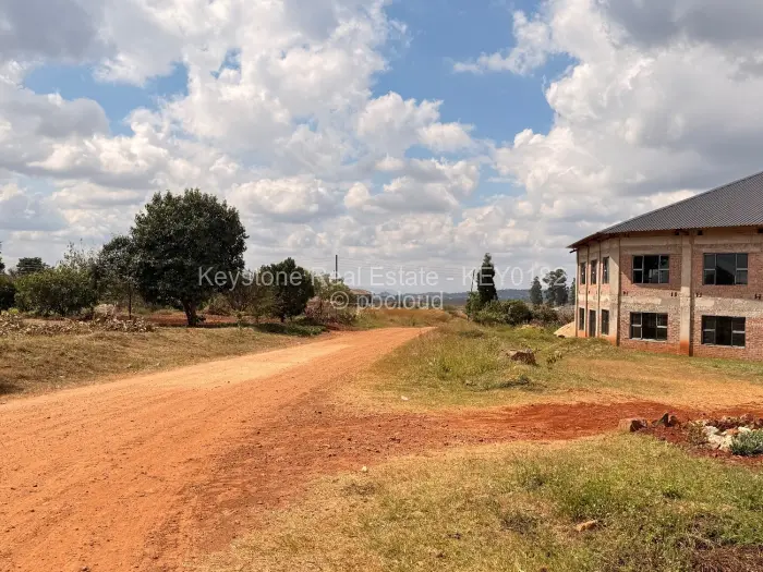 Residential Stand for Sale in Hatcliffe, Harare