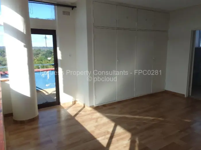 Flat/Apartment to Rent in Avenues