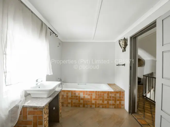5 Bedroom House for Sale in Rolf Valley, Harare