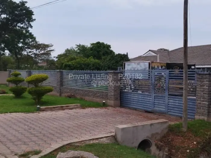 House for Sale in Hatfield, Harare