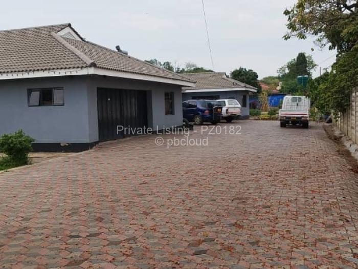 House for Sale in Hatfield, Harare
