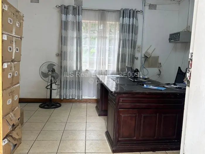 Office to Rent in Emerald Hill
