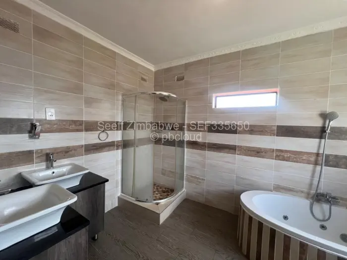 6 Bedroom House to Rent in Goodhope