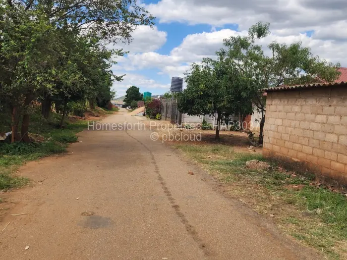 Commercial Stand for Sale in Dzivarasekwa, Harare